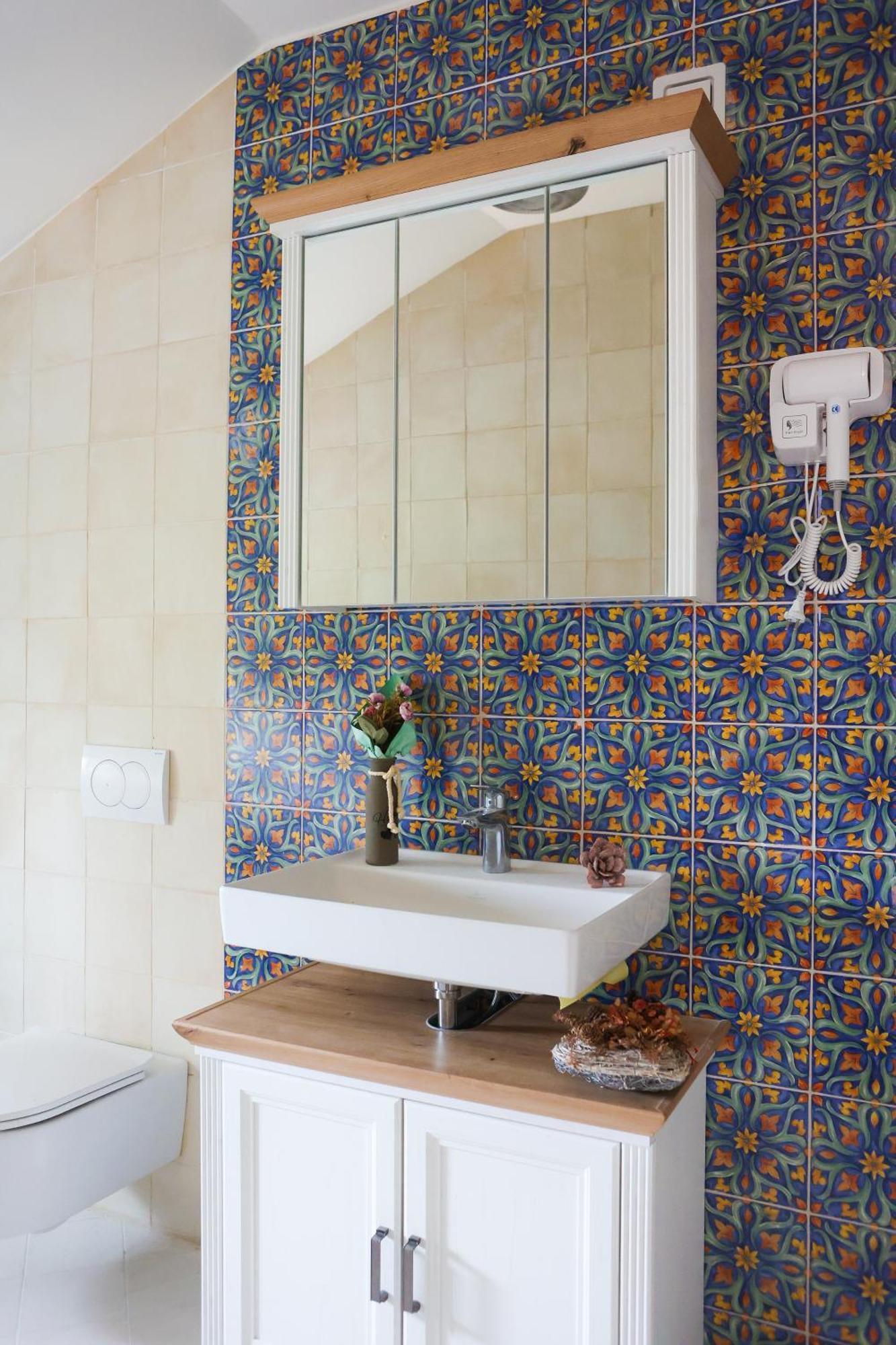 Apart Hotel Asteria Любляна Екстериор снимка